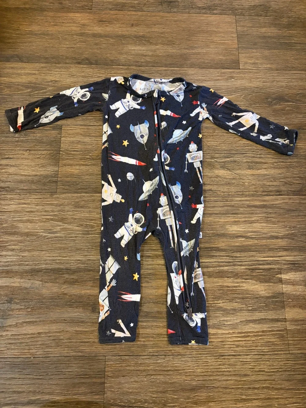Bums & Roses Infant Long Sleeve “I Need Space” Outer Space Romper 9-12 Month